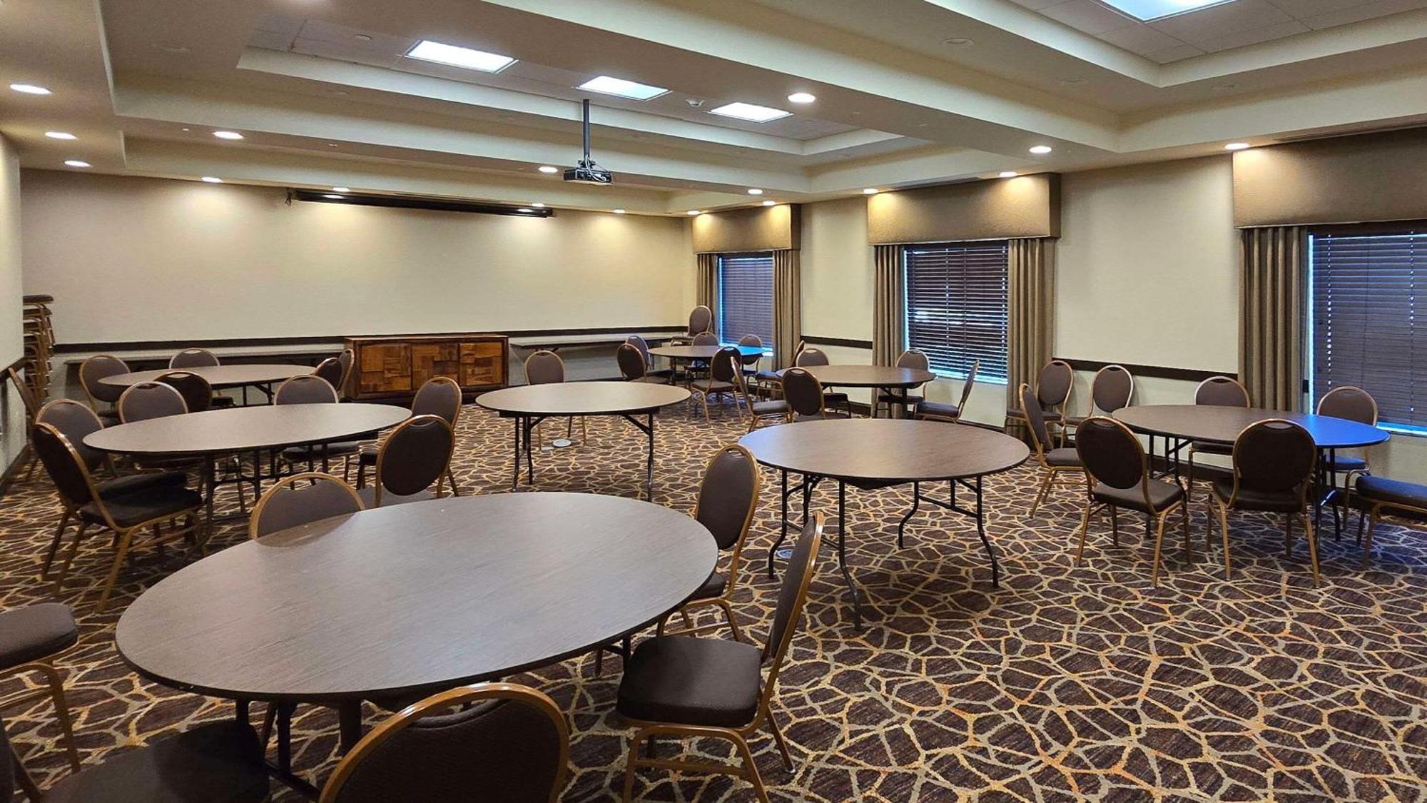 Comfort Inn & Suites Beeville Ngoại thất bức ảnh