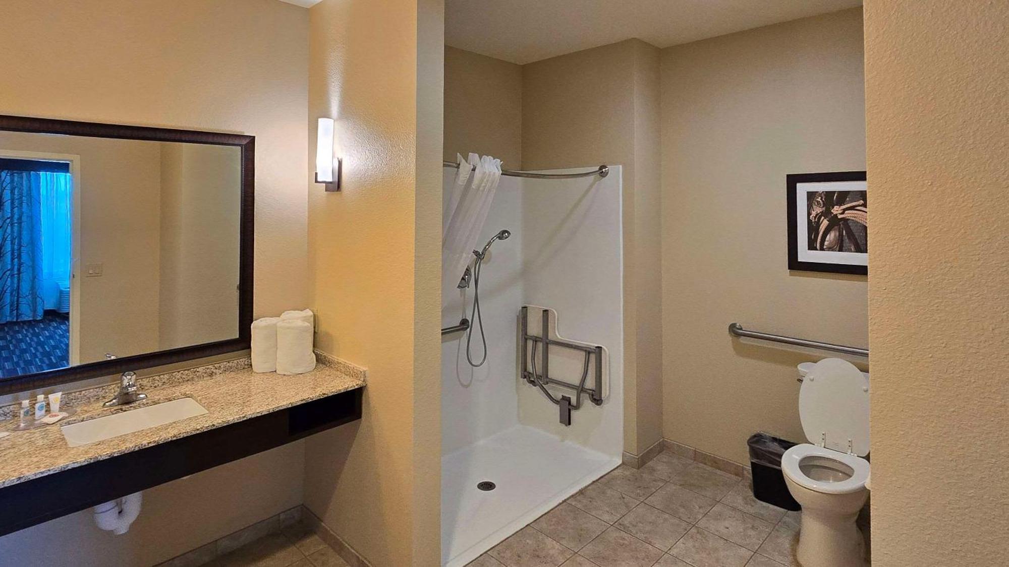 Comfort Inn & Suites Beeville Ngoại thất bức ảnh