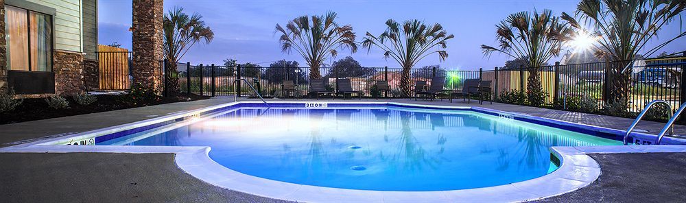 Comfort Inn & Suites Beeville Ngoại thất bức ảnh